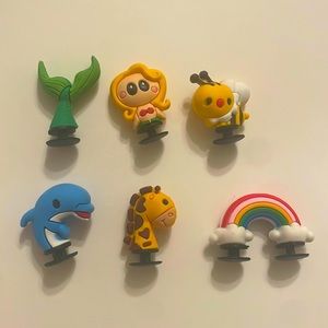 Croc Jibitz: Pop-up Pack!